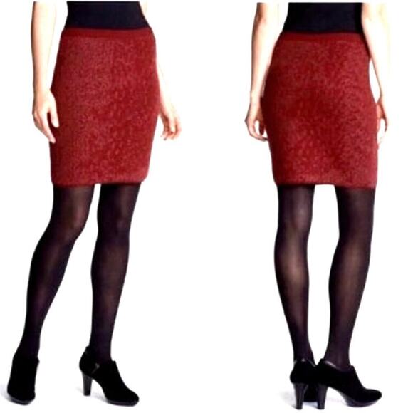 NWT EILEEN FISHER Burgundy Merino Wool Pencil Skirt XS - Business Winter Evening - Picture 1 of 10